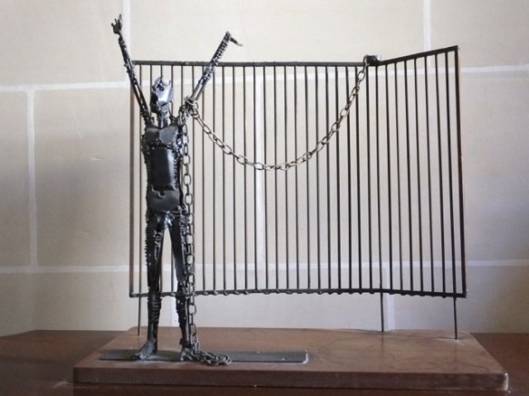 Protest in Chains - 18cm x 41cm x 38cm. Private collection